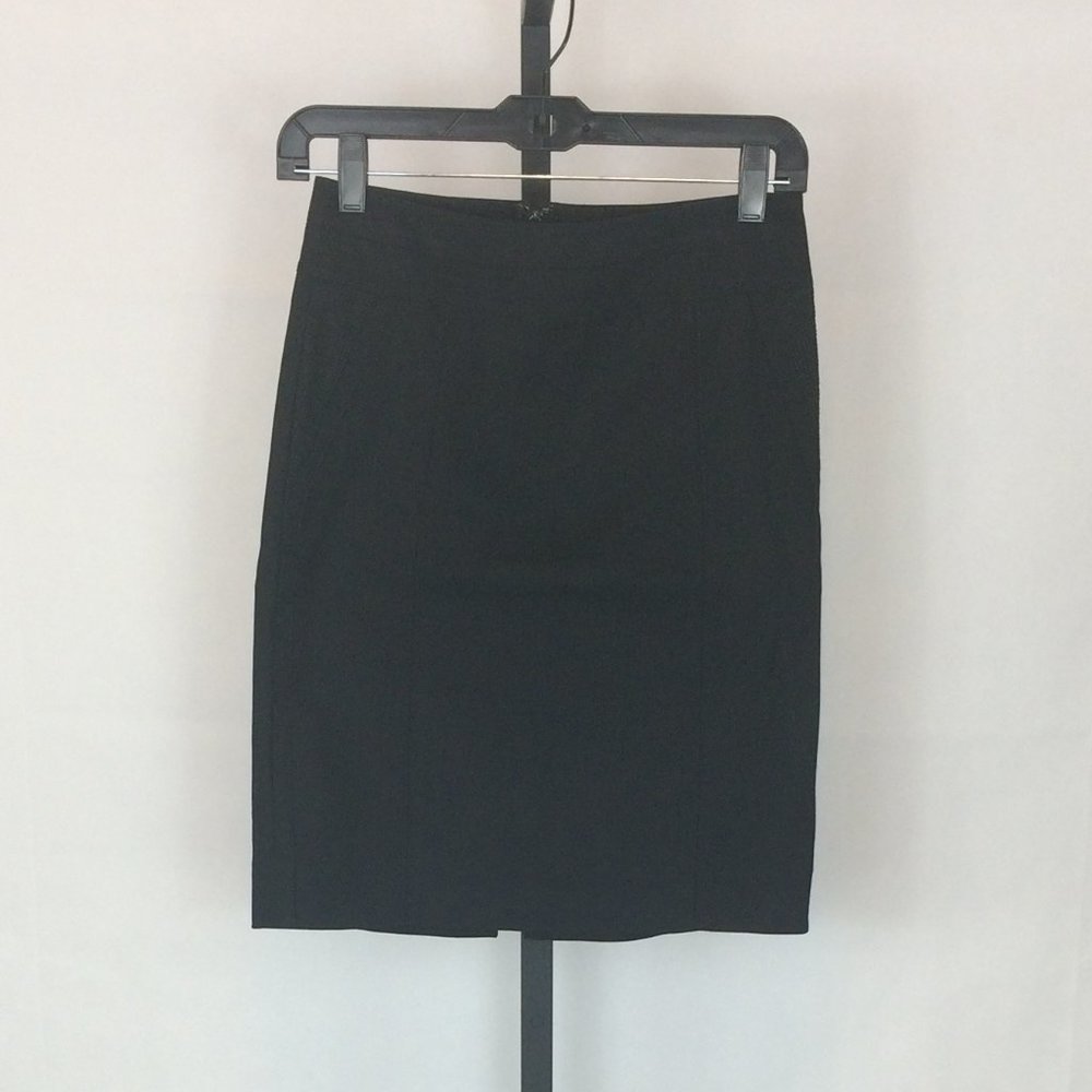 White House Black Market Perfect Form Black Skirt